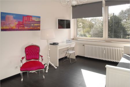 1 Zimmer in Düsseldorf - Photo 2