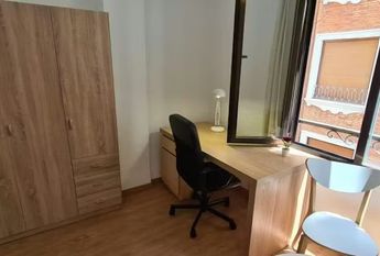 Avinguda de lOest, Valencia, Valencian Community 46001