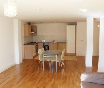 2 bedroom apartment to rent - Photo 5