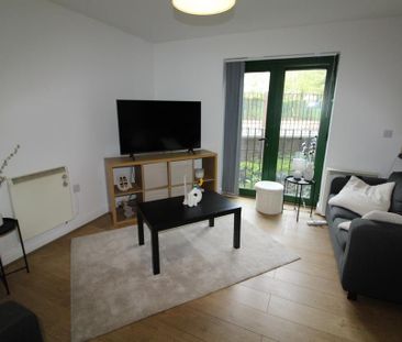 2 bedroom apartment to rent - Photo 4