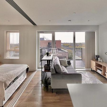 Studio to rent - Photo 3