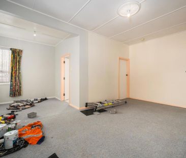 38 Bannister Avenue, Johnsonville - Photo 6