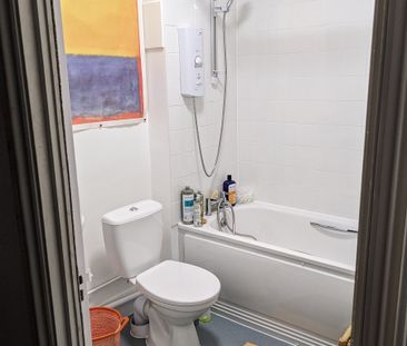 single Room Flat TO RENT IN SW18 NO DEPOSIT - Photo 3