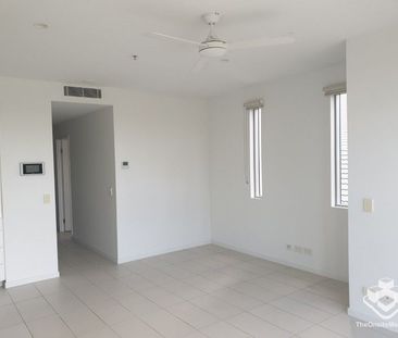 Two Bedroom Apartment in the South Brisbane!!! - Photo 3