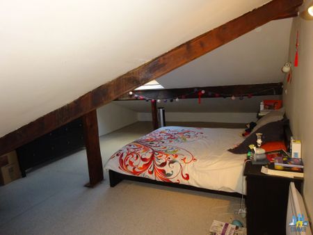 Location Appartement 3 pièces 63m² COURBEVOIE 92400 - Photo 4