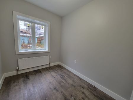 For Lease - 333 Silverthorn Avenue Unit# #1, Toronto, Ontario - Photo 4