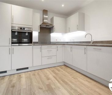 3 bedroom end of terrace house to rent - Photo 6