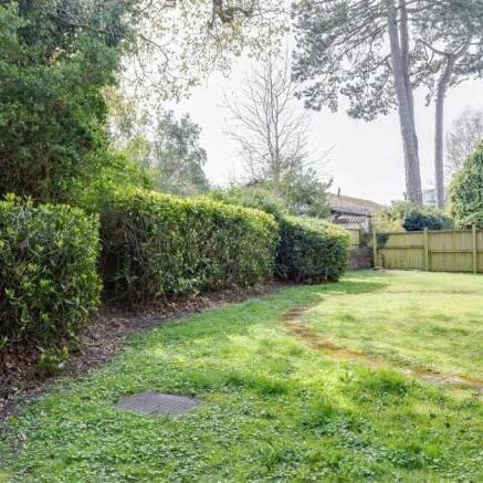 2 Bedroom Flat - Photo 1