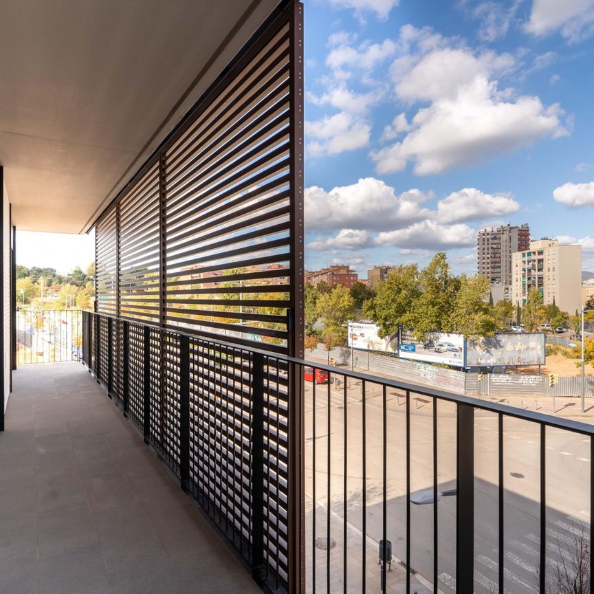 Piso de alquiler en Rda. Jean Monnet 230-238, Sabadell, 230-, Can Gambús - Photo 1