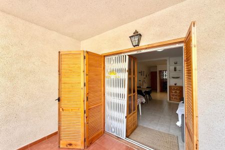 2-BEDROOM GROUND-FLOOR APARTMENT IN TORREVIEJA - Foto 4