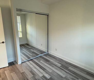 For Lease - 3250 Carding Mill Trail Unit# 213, Oakville, Ontario - Photo 3