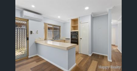 Charming Family Residence in Willetton - Spacious and Convenient! - Photo 3