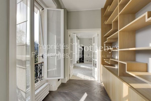 Appartement à louer à Paris 7Ème - Photo 1