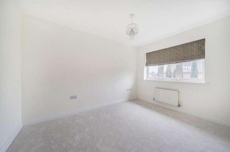 Padelford Lane, Stanmore, HA7 - Photo 4