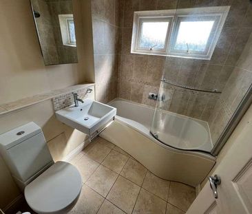 Midsomer Norton, Radstock, BA3 - Photo 5