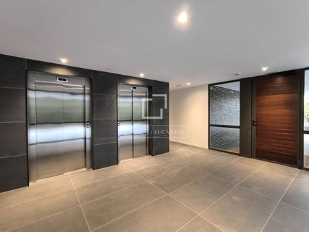 Excellent 3 Bedroom apartment for rent in Esplugues, Barcelona - Foto 5