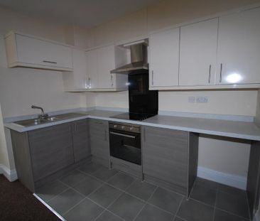 1 bedroom ground floor flat to rent - Photo 6