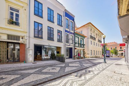 Magnificent T0 + 1, in the heart of the City of Aveiro! - Photo 2