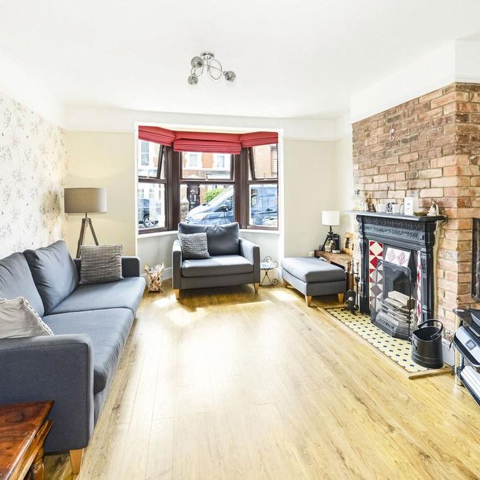 3 bedroom terraced house to rent - Photo 1