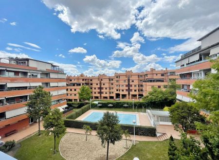 4 room luxury Apartment for rent in Alcobendas, Autonomous Region of Madrid - Photo 2