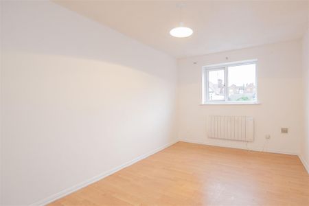 1 bed House To Let - Photo 4