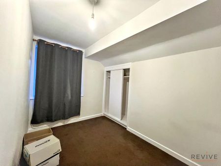 5 bedroom detached house to rent - Photo 5