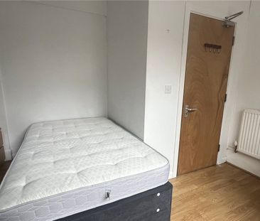 Farrar Road, Bangor, Gwynedd, LL57 - Photo 4