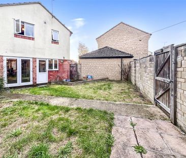 3 bedroom semi-detached house to rent - Photo 6