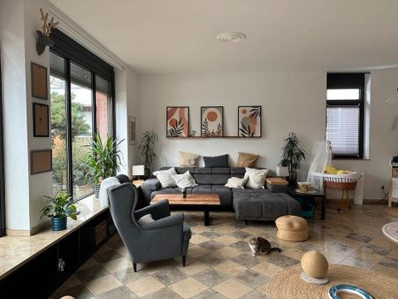 Edle Wohnung über 2Etagen, 169qm, EBK+Kamin+Garten+Doppelgarage - Photo 2