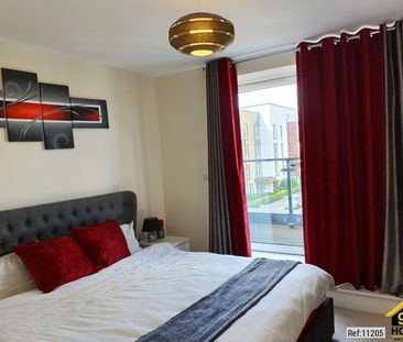 3 bed Semi-detached in Elderberry Close, Kings Park Harold Wood, Romford, RM3 0JY - Photo 2