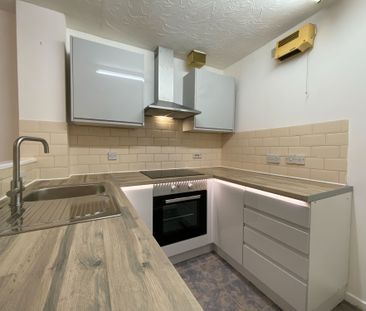 Harrison Way, Windsor Quay, Cardiff Bay - Photo 5