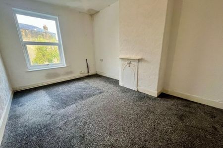 New Bank Street - Photo 2