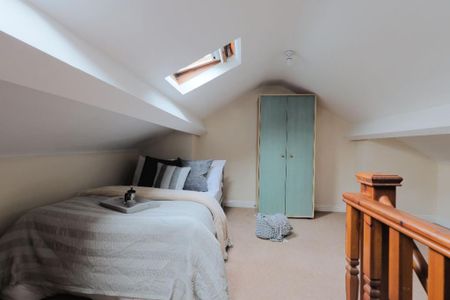 5 bedroom terraced house to rent - Photo 5