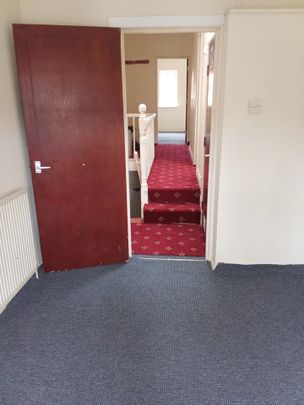 3 Bed Flat, Cannon Hill Road, B12 - Photo 1