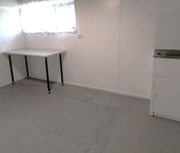 185 Station Road, Woodridge QLD 4114 - House For Rent | Domain - Photo 6