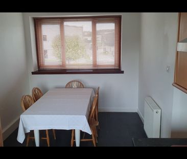 2 Bed Flat, Abbotswell Road, AB12 - Photo 3
