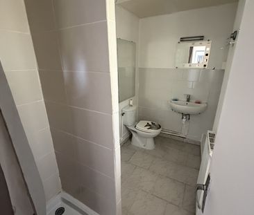 Location Maison 4 pièces 62m² LA FERTE MACE 61600 - Photo 4