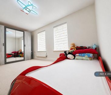4 bedroom terraced house to rent - Photo 5