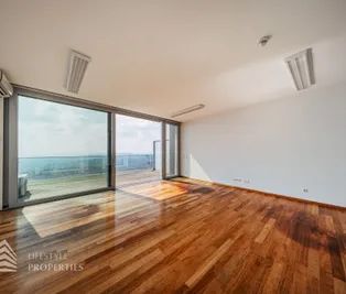 Traumhafter Blick über Wien! Garconniere mit Terrasse am Kahlenberg - Photo 2