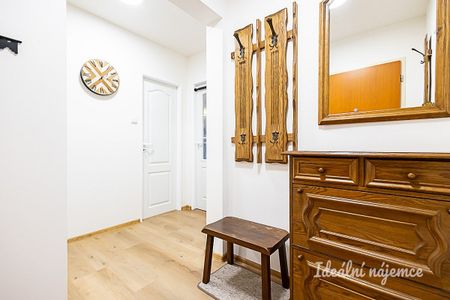 Pronájem bytu 3+1 92 m² - Photo 3