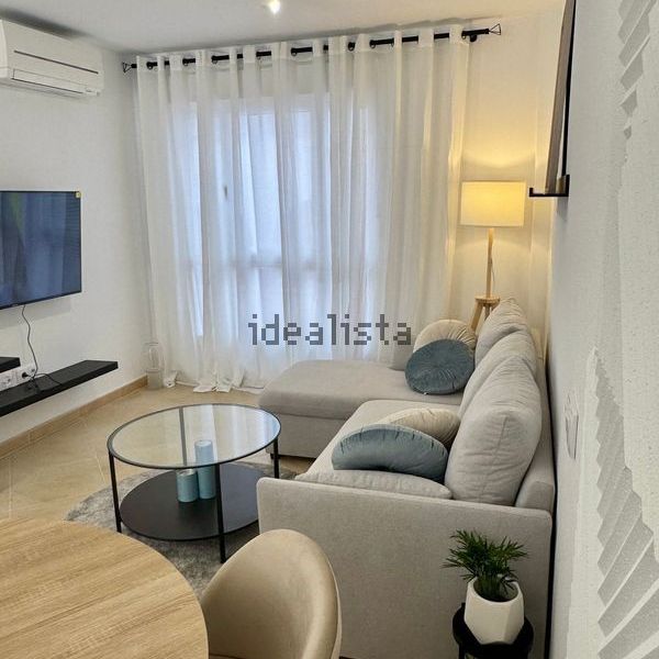 Alquiler de piso en Calle Relenguillo, 46 - Photo 1