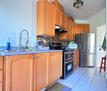 For Lease - 37 Seahorse Avenue, Brampton, Ontario - Photo 6