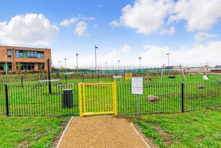 2 bedroom apartment to rent - Photo 2