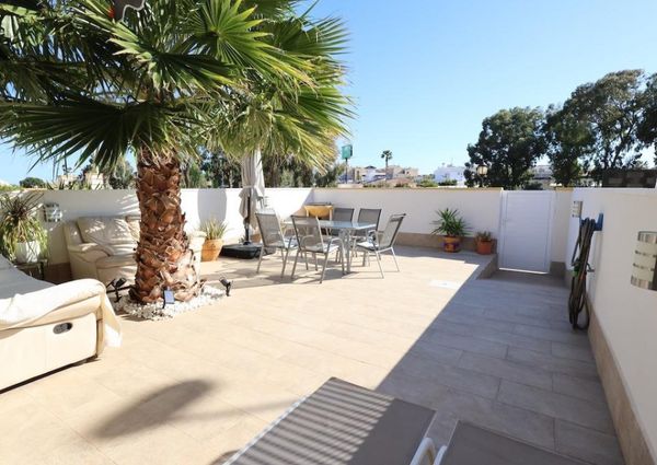 Impecable Adosado en Cabo Roig, Vacacional - €1300/mes