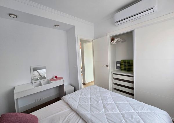 WINTER RENTAL. SE 1bedroom penthouse apartment for rent with sea views