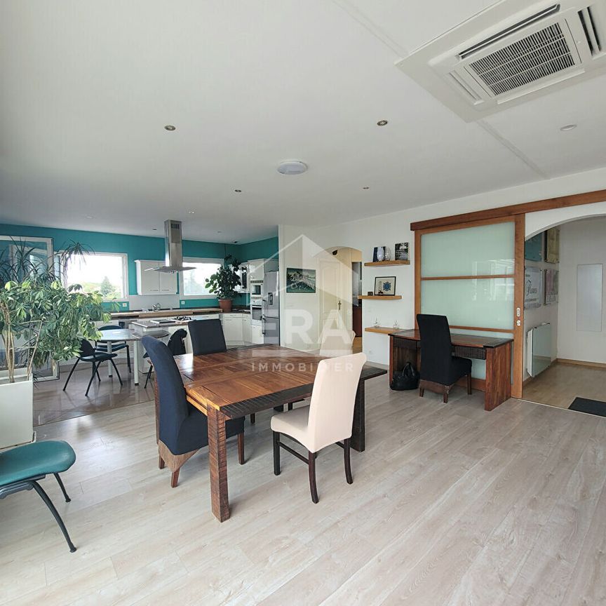 LOCATION PAU - UNIVERSITE: Appartement T5 de 166 m² avec terrasse, garage et 3 places de parking - Photo 1