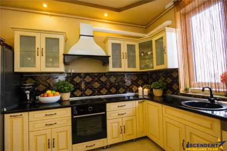 Penthouse extravagant,living spectaculos, semineu,terase gen - Fotografie 4