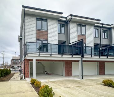 Brand New 3 Bed Townhouse | Langley | Double Garage | Unit 1 - Photo 6