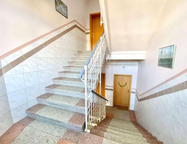 Großzügige 3,5-Raum-Maisonette-Wohnung mit Balkon zu vermieten - Photo 1