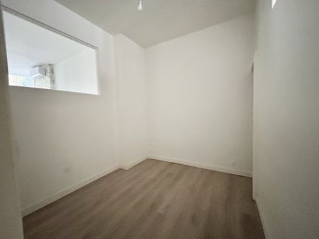 Location Appartement 3 pièces 53m² SETE 34200 - Photo 4